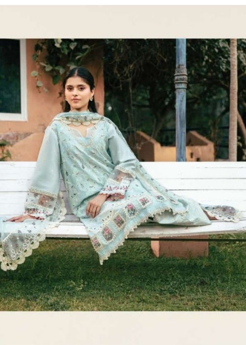 Manara Lawn