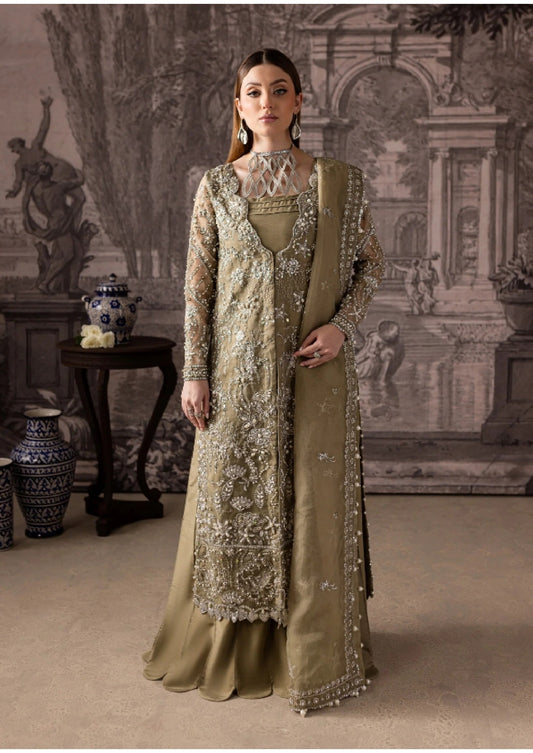 Maira Osma Khan wedding Dress